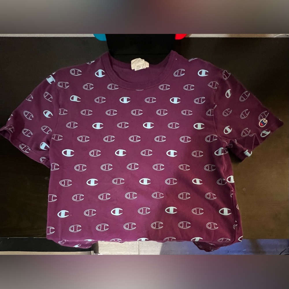 Purple champion shirt all-over logo Sz Small